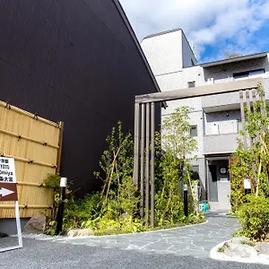 Houze 1st Gojo Omiya 京都市